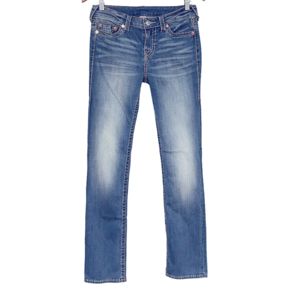 NWOT True Religion slim straight jeans. - Picture 4 of 7